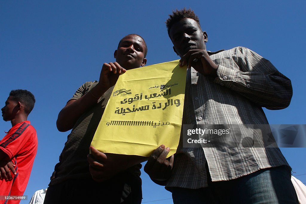 SUDAN-UNREST-DEMO