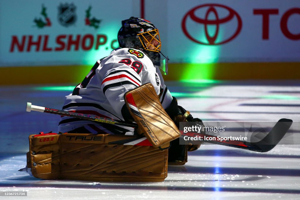 NHL: NOV 21 Blackhawks at Canucks