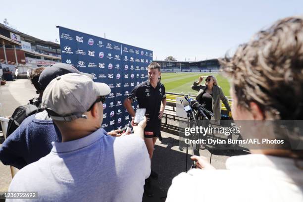 Sam Walsh of the Blues speaks to the media during the Carlton training session at Ikon Park on November 22, 2021 in Melbourne, Australia.