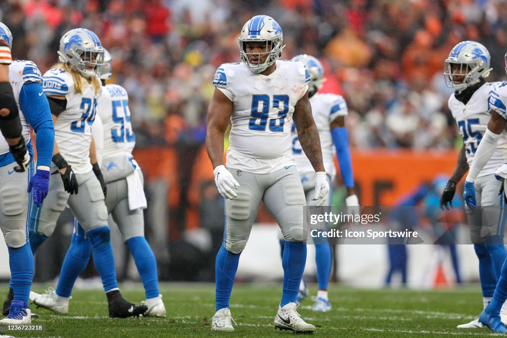 NFL: NOV 21 Lions at Browns