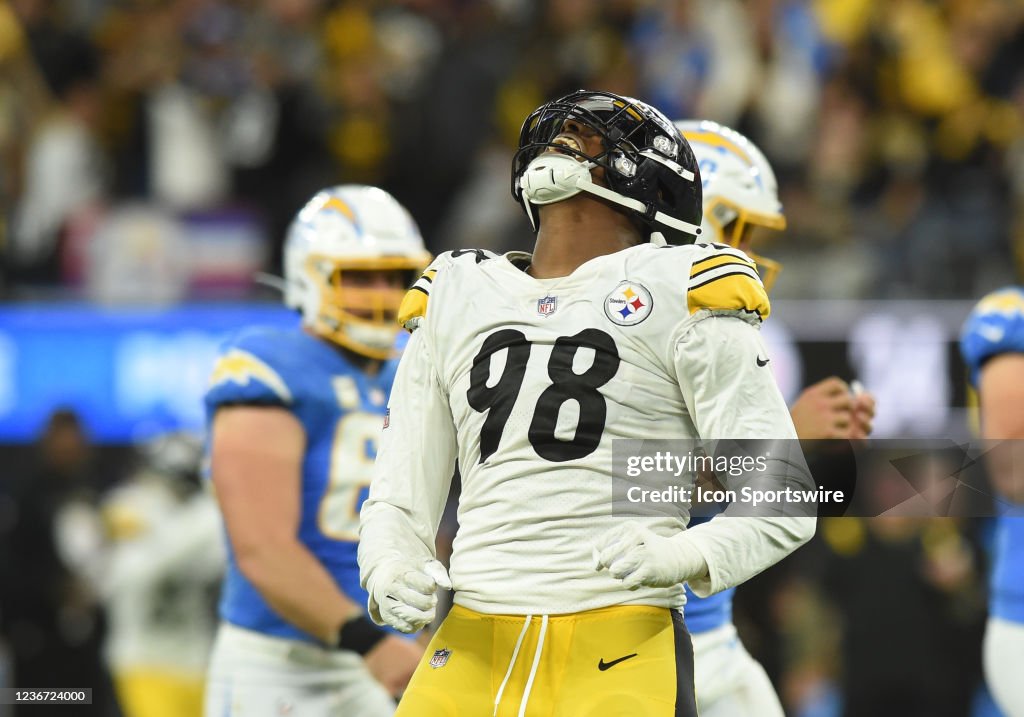 NFL: NOV 21 Steelers at Chargers