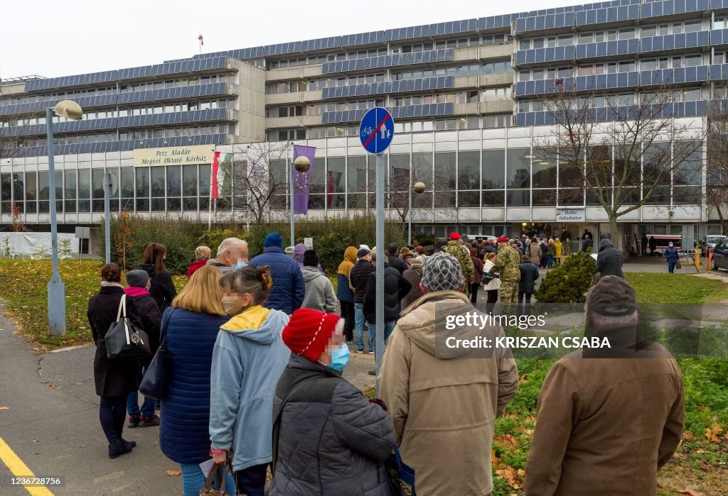 HUNGARY-HEALTH-VIRUS-VACCINATION