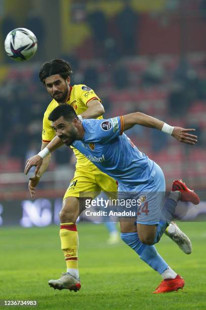 Ibrahim Akdag of Yukatel Kayserispor in action during the Turkish Super Lig match between Yukatel Kayserispor and Goztepe at Kadir Has Stadium in...