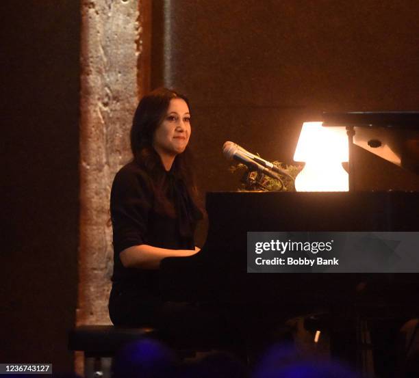 Vanessa Carlton performs at City Winery on November 22, 2021 in New York City.