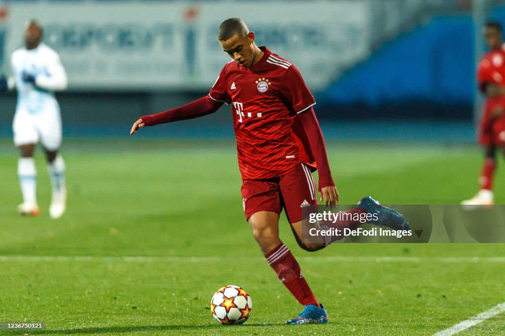 Report: Bayern Munich youth alum Kenan Yildiz starring at Juventus, draws  Benfica interest - Bavarian Football Works