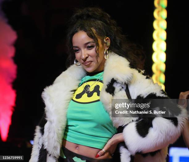 Tinashe Rapper Tinashe (Singer) Photos and Premium High Res Pictures - Getty Images