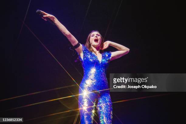 Sophie Ellis-Bextor performs at The O2 Arena on November 27, 2021 in London, England.