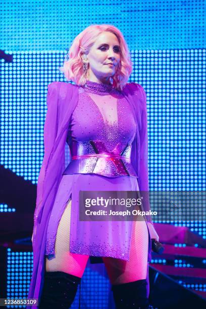 Claire Richards of Steps performs at The O2 Arena on November 27, 2021 in London, England.
