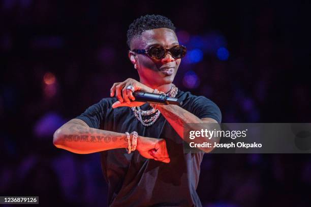 Wizkid performs at The O2 Arena on November 28, 2021 in London, England.