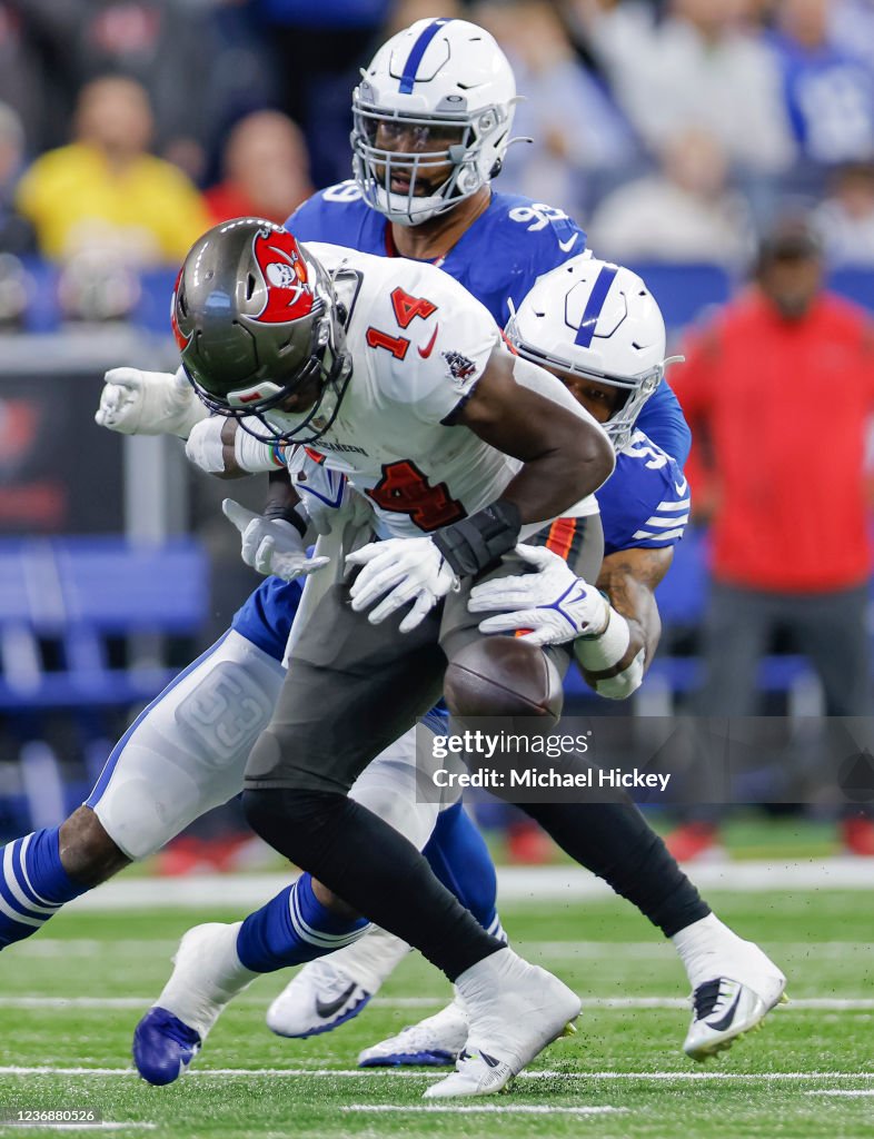 Tampa Bay Buccaneers v Indianapolis Colts