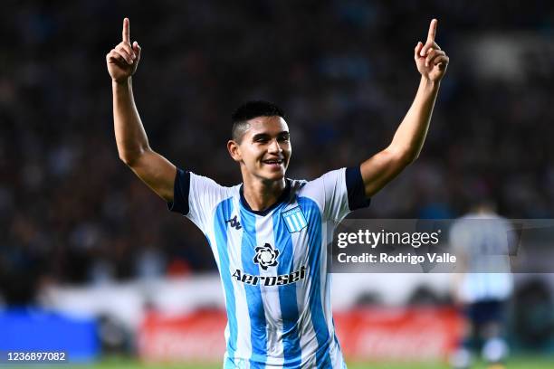 Carlos Alcaraz of Racing Club celebrates after scoring the third goal of his team during a match between Racing Club and Lanus as part of Torneo Liga...