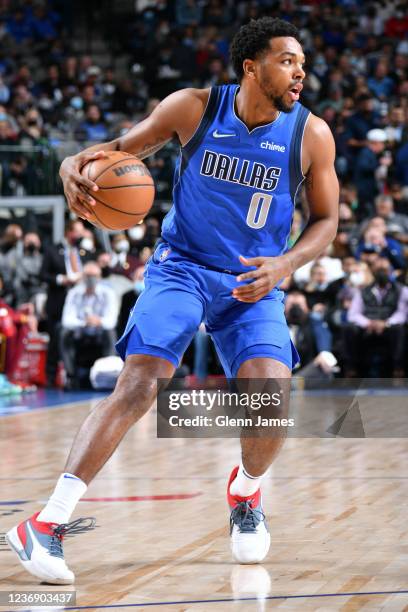 Sterling Brown of the Dallas Mavericks handles the ball against the Cleveland Cavaliers on November 29, 2021 at the American Airlines Center in...