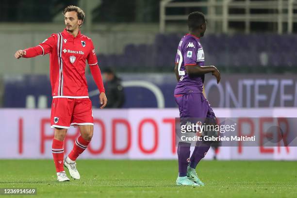 Manolo Gabbiadini of UC Sampdoria celebrates after scoring a goal during the Serie A match between ACF Fiorentina and UC Sampdoria at Stadio Artemio...