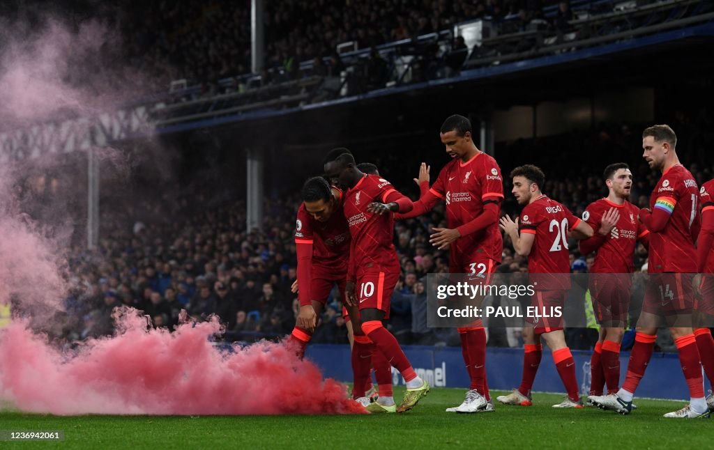 FBL-ENG-PR-EVERTON-LIVERPOOL
