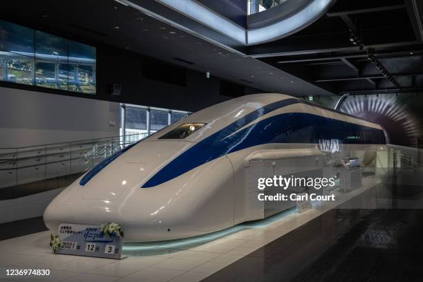 Scmaglev Train Set Shinkansen Train Photos and Premium High Res Pictures - Getty Images