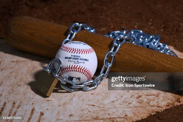 Chain Wrapped Bat Mlb Baseball Bat Photos et images de collection - Getty Images