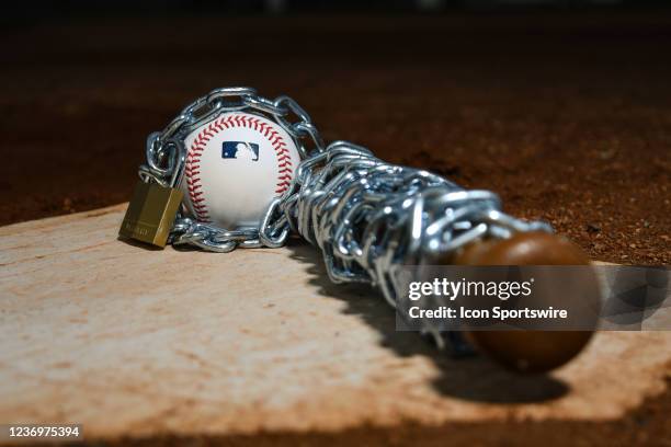 James Locks Photos and Premium High Res Pictures - Getty Images