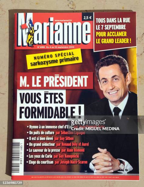 Photo prise le 3 septembre 2010 à Paris de la une du magazine "Marianne", "M. Le Président, vous êtes formidable. Hymne à un immense chef d'Etat":...