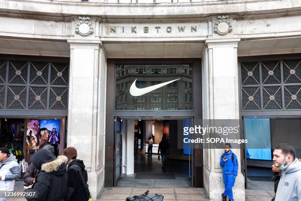 93 fotos imágenes de Nike Town London Store Getty Images