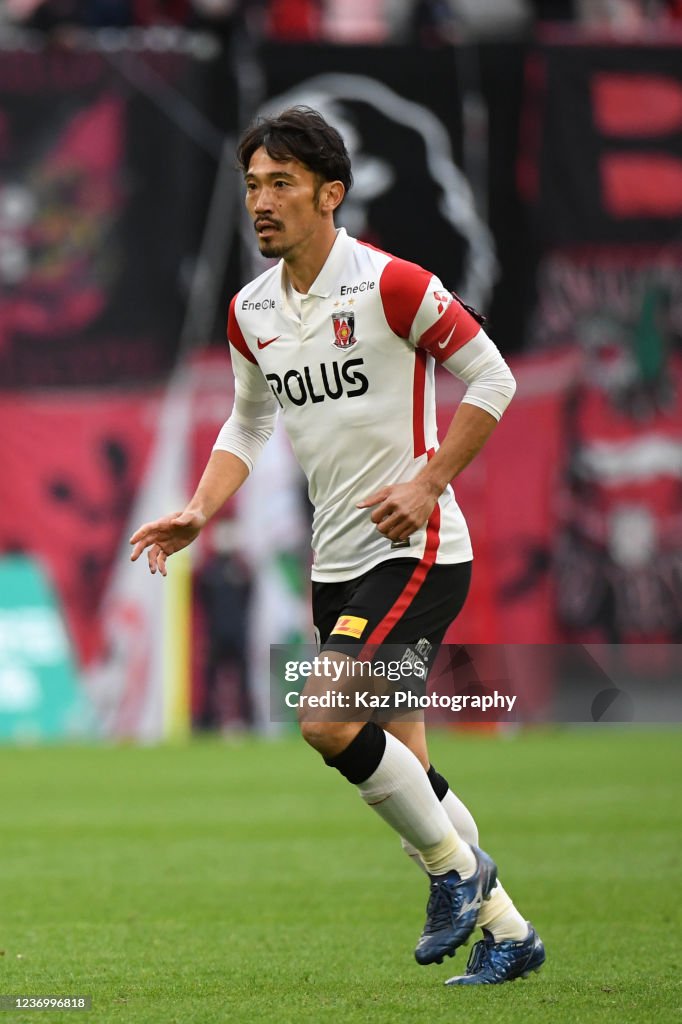 Nagoya Grampus v Urawa Red Diamonds - J.League Meiji Yasuda J1