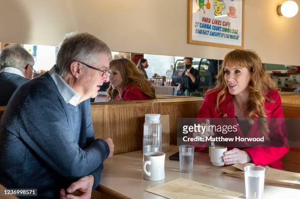 Wales First Minister Mark Drakeford and Deputy Leader of the Labour Party Angela Rayner MP visit Hard Lines coffee shop on Small Business Saturday on...