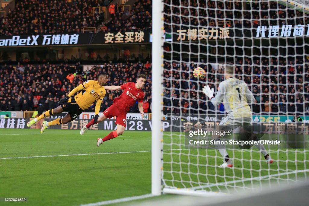 Wolverhampton Wanderers v Liverpool - Premier League