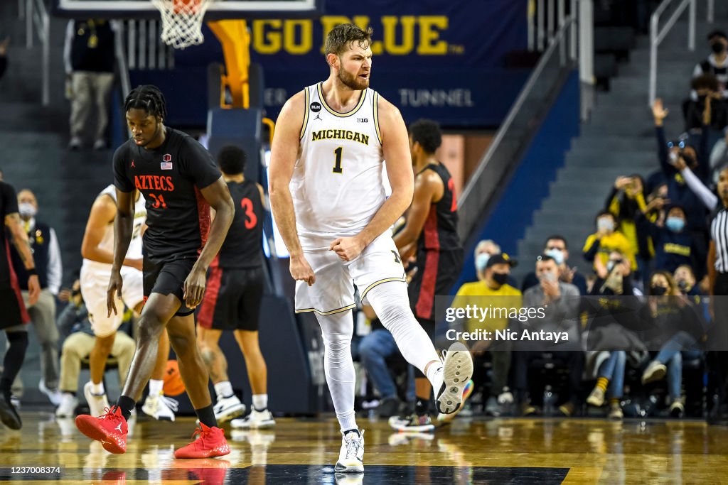 San Diego State v Michigan