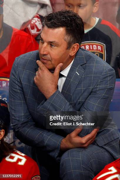 Florida Panthers Interim Head Coach Andrew Brunette monitors game progress from the bench against the St. Louis Blues at the FLA Live Arena on...