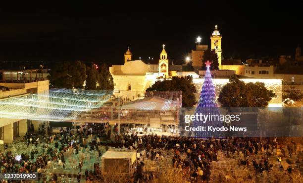 Manager Square Manger Square Photos and Premium High Res Pictures - Getty Images