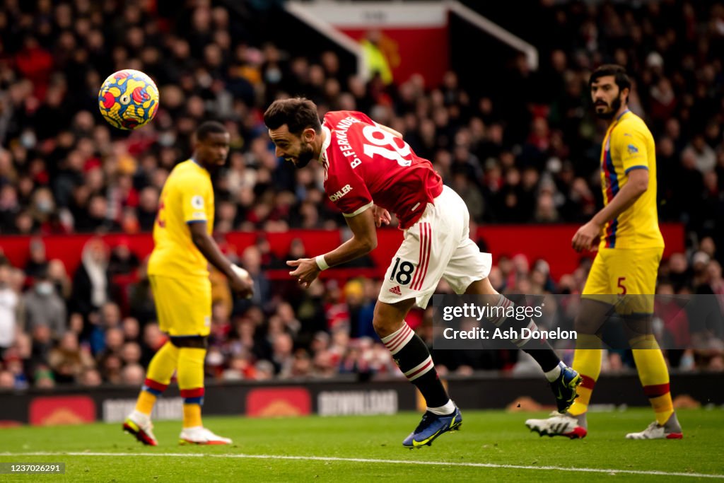 Manchester United v Crystal Palace - Premier League