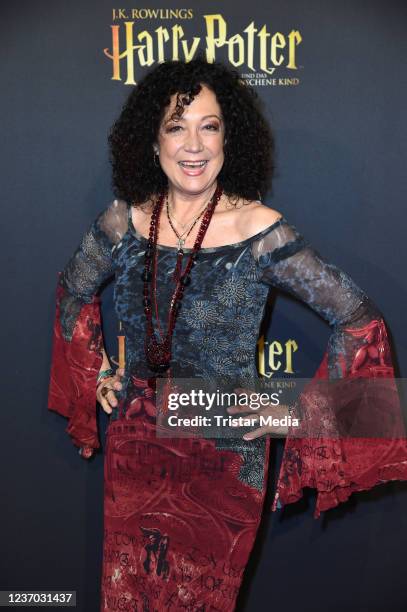 Barbara Wussow attends the "Harry Potter und das verwunschene Kind" musical premiere at Mehr! Theater on December 5, 2021 in Hamburg, Germany.