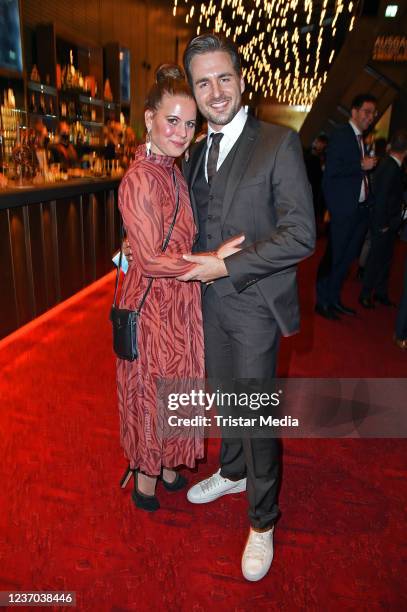 Alexander Klaws and his wife Nadja Scheiwiller during the "Harry Potter und das verwunschene Kind" musical premiere at Mehr! Theater on December 5,...