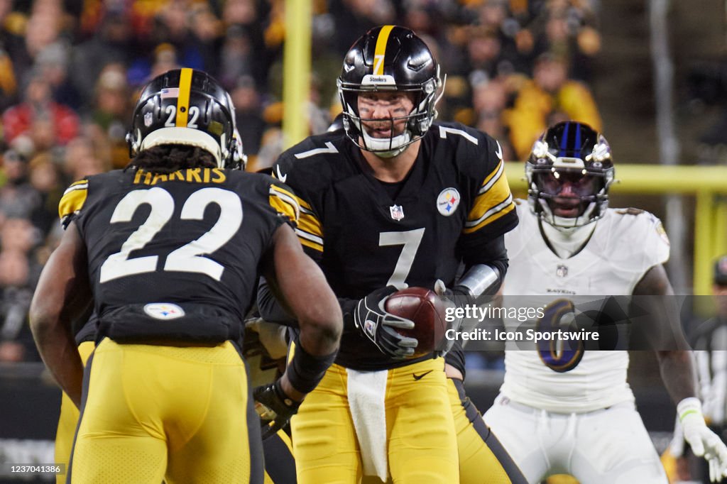 NFL: DEC 05 Ravens at Steelers