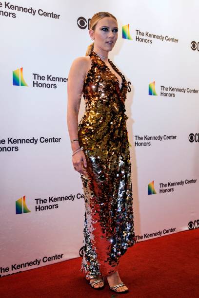 Actress Scarlett Johansson attends the 44th Kennedy Center Honors at the Kennedy Center in Washington, DC, on December 5, 2021.