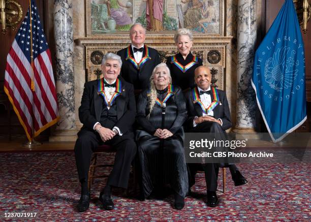 44th ANNUAL KENNEDY CENTER HONORS Class Portrait. Pictured top L to R: Lorne Michaels and Bette Midler. Pictured bottom L to R: Justino Diaz, Joni...