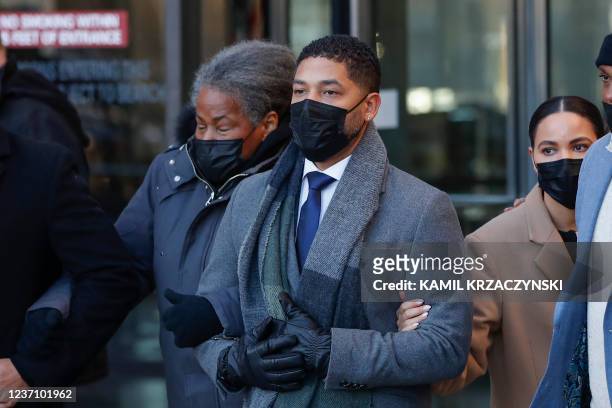 Jussie Smollett, leaves the Leighton Criminal Court Building between his mother Janet Smollett and sister Jurnee Smollett , after his trial on...