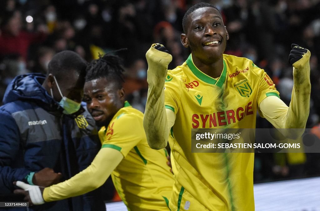 FBL-FRA-LIGUE1-NANTES-LENS