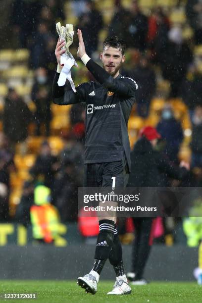 David de Gea of Manchester United celebrates at the end of the Premier League match between Norwich City and Manchester United at Carrow Road on...