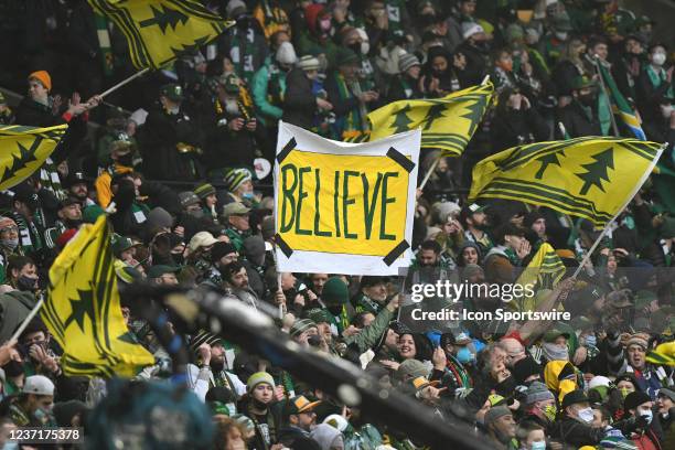 Timbers Fans 1,441 Portland Timbers Fans Stock Photos, High-Res Pictures, and Images ...