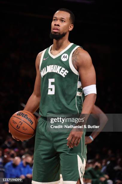 Rodney Hood of the Milwaukee Bucks shoots a free throw during the game against the New York Knicks on December 12, 2021 at Madison Square Garden in...