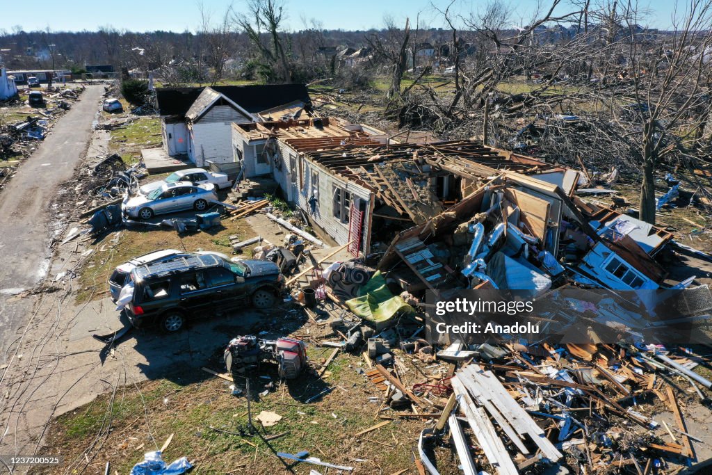 Kentucky: Aftermath of tornado in Mayfield