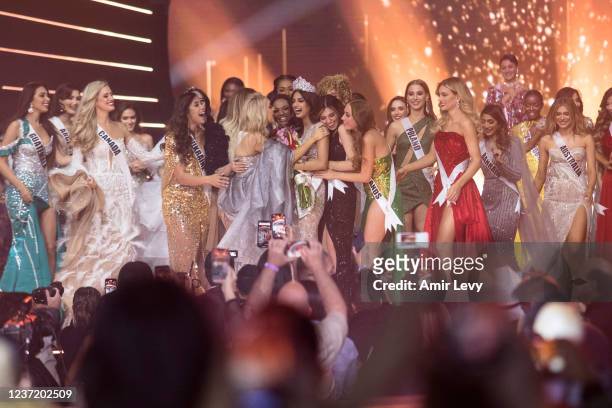 Miss Universe Harnaaz Sandhu of India celebrates with contestants at the 70th Miss Universe Competition on December 12, 2021 in Eilat, Israel.