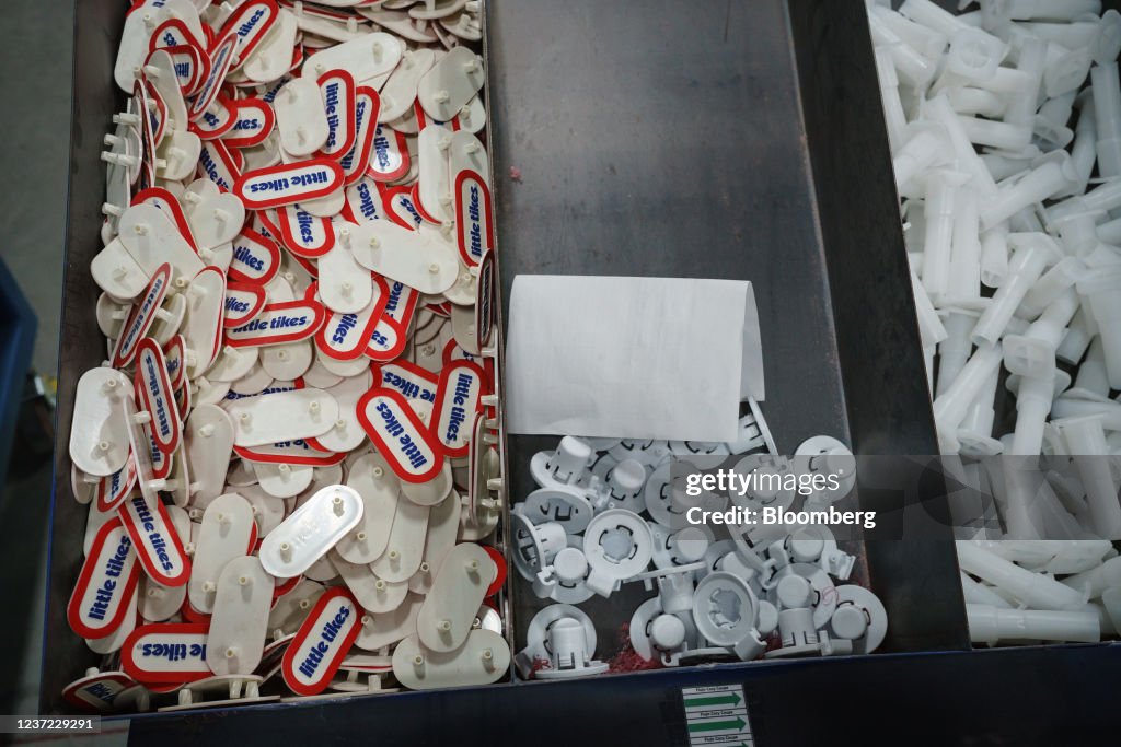 Supply-Chain Hell Ignites Economic Boom Along U.S.-Mexico Border