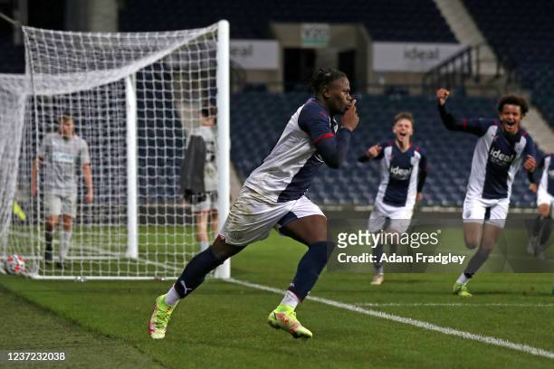 Reyes Cleary of West Bromwich Albion celebrates after scoring a goal to make it 3-2 at The Hawthorns on December 14, 2021 in West Bromwich, England.