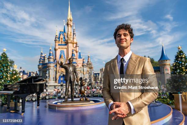 Derek and Julianne return to host the Disney Parks Magical Christmas Day Parade, SATURDAY, DEC. 25 from Walt Disney World Resort, alongside Freeforms...