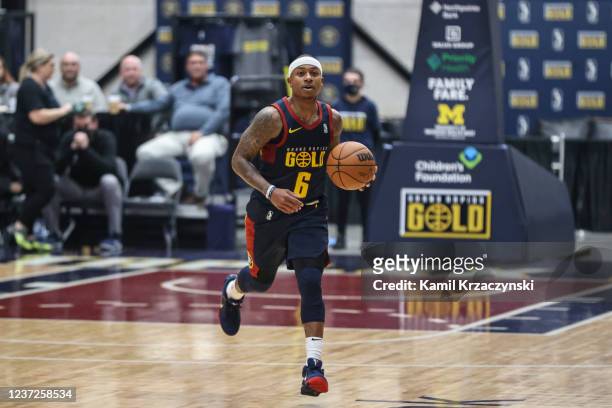 Isaiah Thomas of the Grand Rapids Gold brings the ball up court against the Fort Wayne Mad Ants during the first half of an NBA G-League game on...