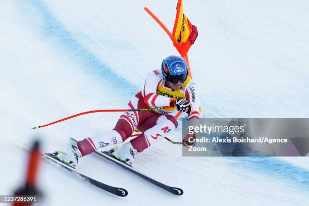 Matthias Mayer of team Austria competes during the Audi FIS Alpine Ski World Cup Men's Super G on December 17, 2021 in Val Gardena Italy.