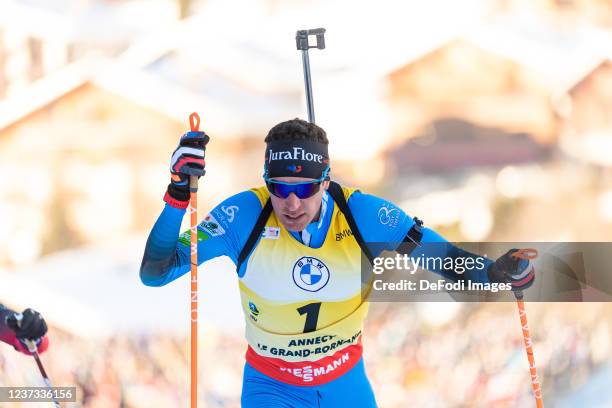 Quentin Fillon Maillet of France in action competes during the Mass Men at the IBU World Cup Biathlon Annecy Le Grand Bornand on December 19, 2021 in...