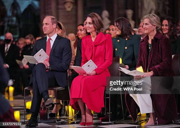 Previously unissued photo dated 08/12/21 Prince William, Duke of Cambridge, Catherine, Duchess of Cambridge and Sophie, Countess of Wessex take part...