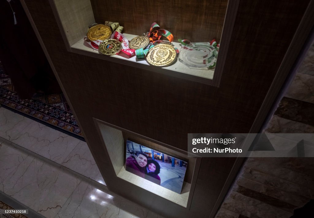 Life Of An Afghan Couple Refugee In Iran